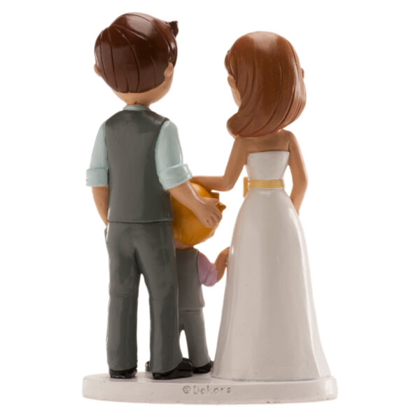 Friss házasok a fiukkal esküvői figura